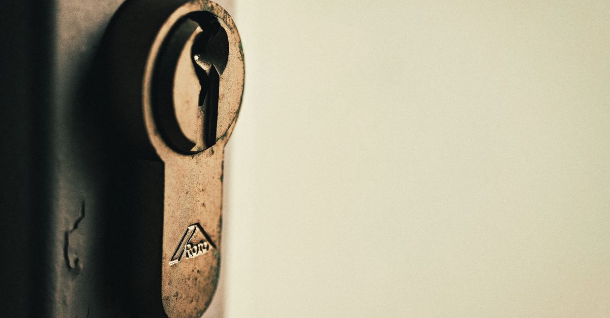 How Much Should an Emergency Locksmith Cost After Hours? — 4th Ave Locksmith