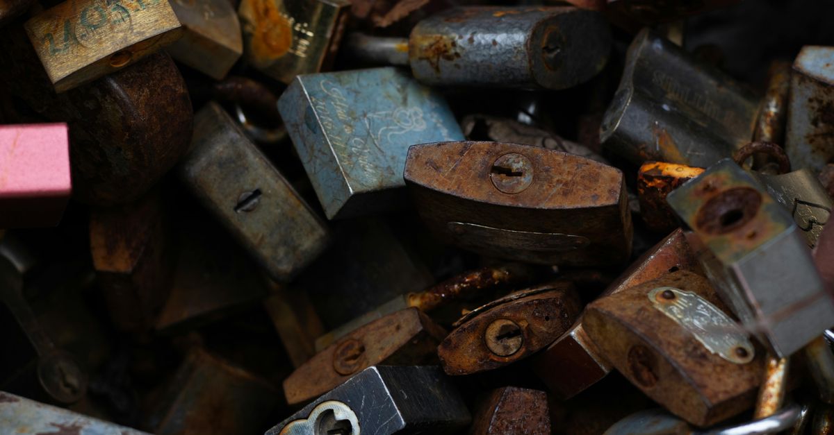 locksmith shop keys — 4th Ave Locksmith
