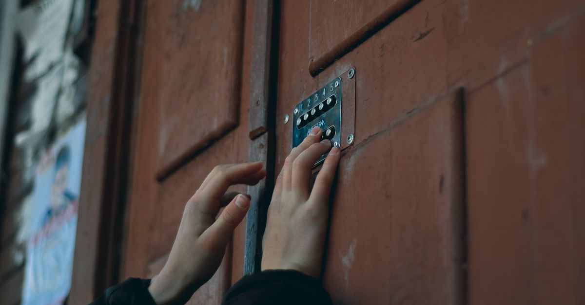 home security lock door — 4th Ave Locksmith
